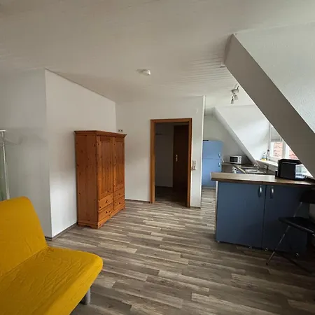 2 Apartment *